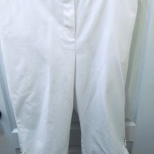 Alfred Dunner White Nautical Capris Size 16P